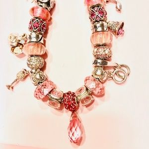 Meet your Posher, Lorie